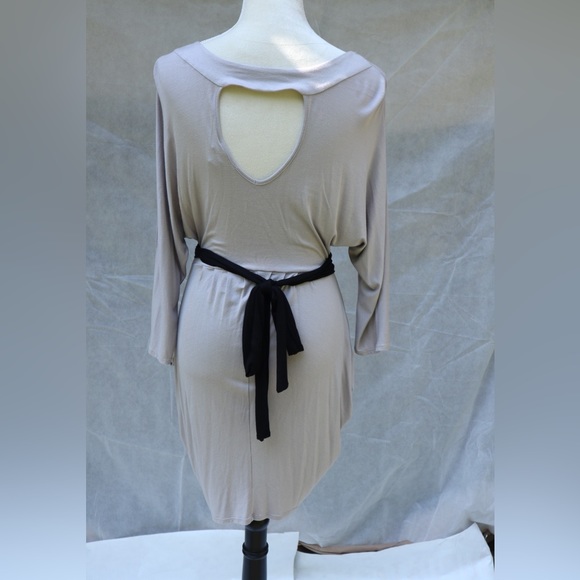 bebe dress - Picture 2 of 3